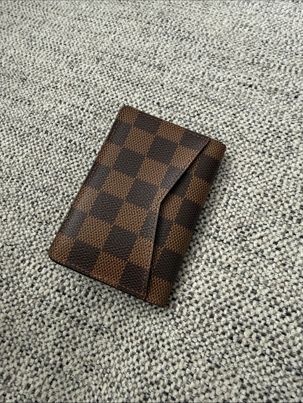Louis Vuitton Unisex Card Holder - Picture 5 of 8